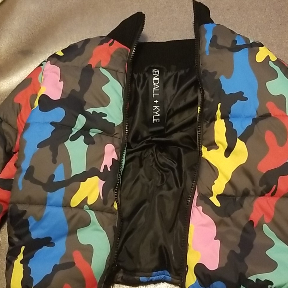 Kendall  Kyle jacket amry patterns